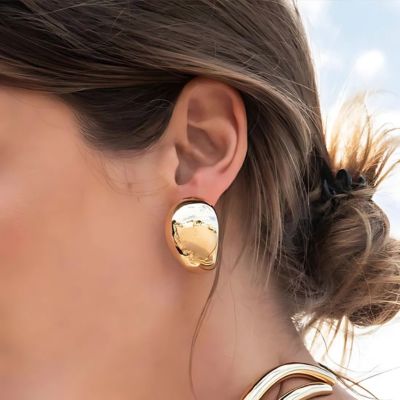 boucle d'oreille femme creuse
