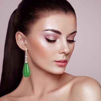 boucle d'oreille goutte d'eau visage somptueux