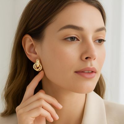boucle d'oreille femme couleur or circulaire