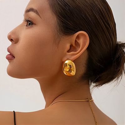 boucle d'oreille femme élégante