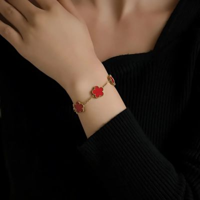 bracelet en acier inoxydable femme trèfle rouge