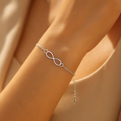 bracelet femme couleur argent poignet sublime