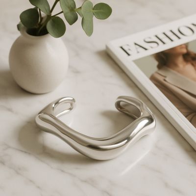 bracelet manchette model argenté A ergonomique