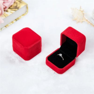 coffret à bijoux femme rouge mini taille