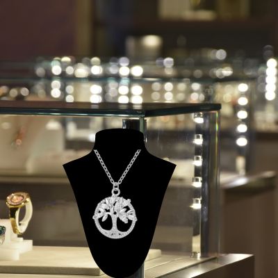 collier arbre de vie présentoir vitrine brillance argentée