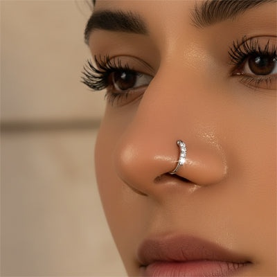 Faux piercing nez - Illusion dorée