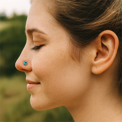 piercing nez bleu tige courbée