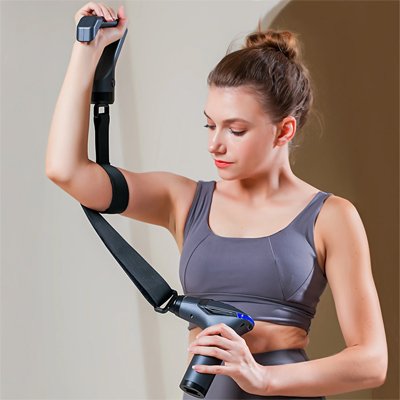 Pistolet de massage musculaire utilisation avec sangle